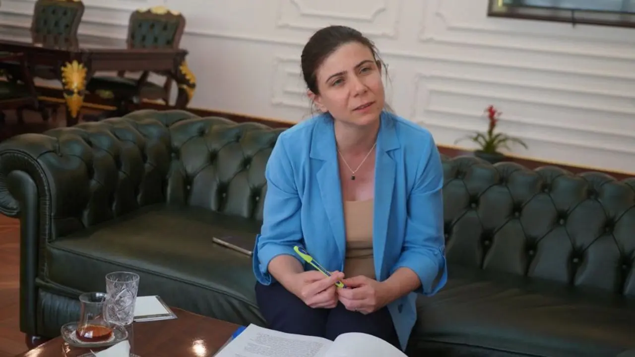 Serra Bucak: Kayyım atanabilir diye beklemiyoruz, çalışıyoruz - Gazete Emek