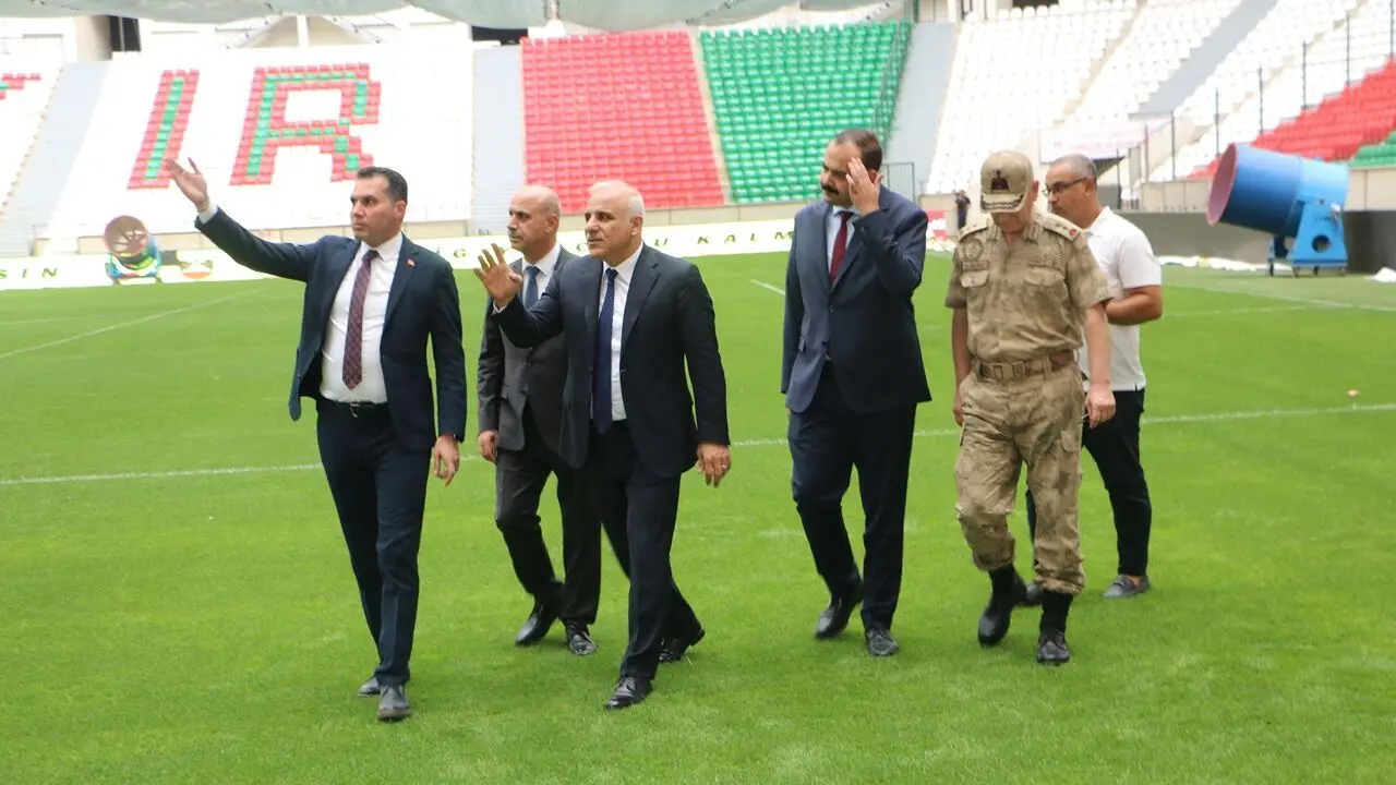 Vali Zorluoğlu, Diyarbakır Stadyumu'nda