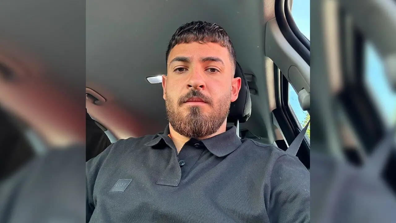 Deniz Naki'nin kardeşi Diyarbakır Havaalanında gözaltına alındı
