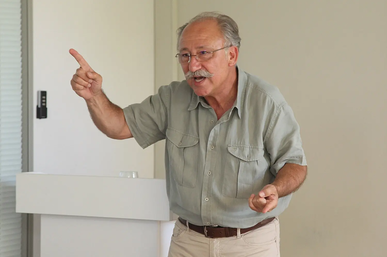 Altan Erkekli: "Oyunculuk kolay bir meslek değil!" | Temiz Magazin