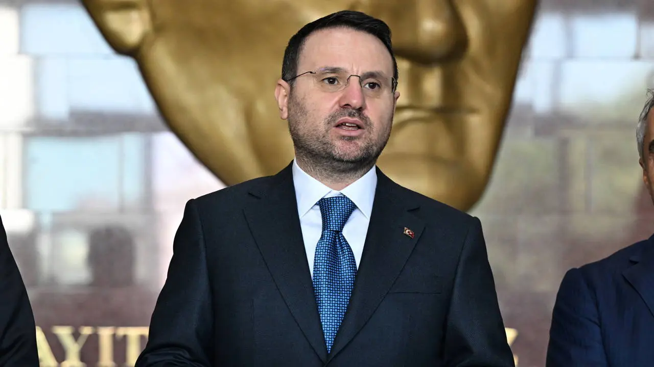 Akın Gürlek'ten yeni 'çerçeve yasa' açıklaması: 'Ülkemiz için bembeyaz bir  sayfa açılacak' - Son Dakika Siyaset Haberleri | Cumhuriyet