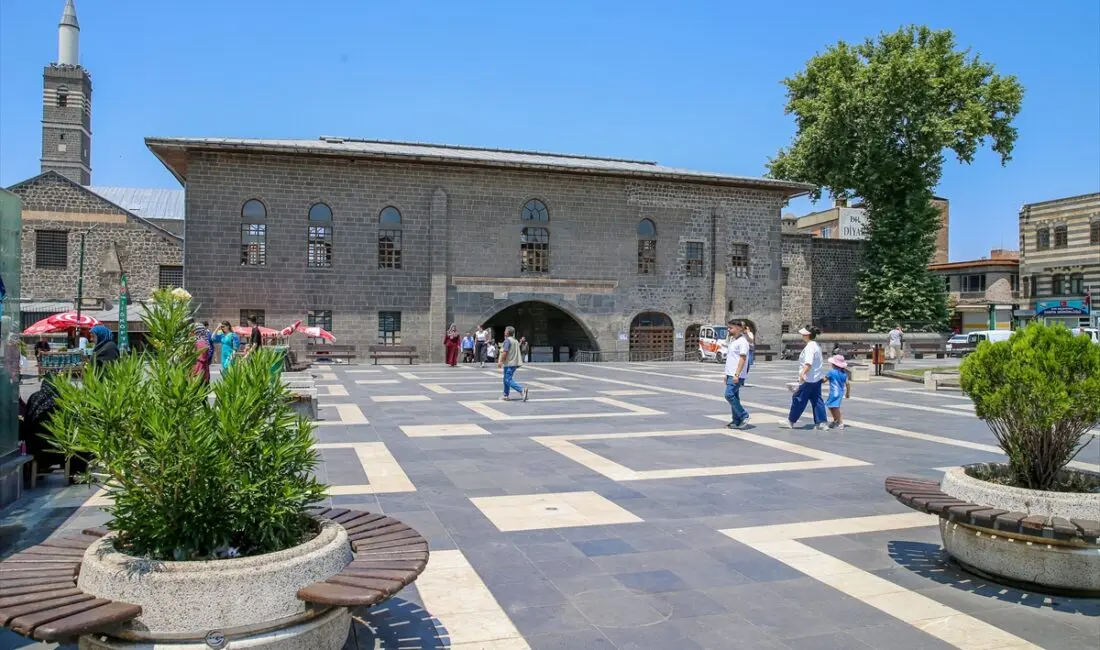 Diyarbakır'da sıcak hava hayatı olumsuz etkiledi - Haber 1