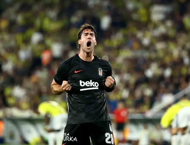 Beşiktaş: "Dusan Vlahovic'in disipline sevk edilmesi kabul edilemez" İhlas Haber Ajansı
