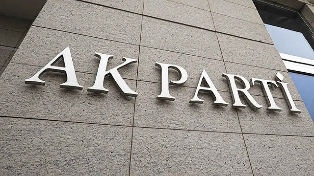 AK Parti'nin "İnsan Hakları Eğitim Programı" başlıyor - Son Dakika Haberleri