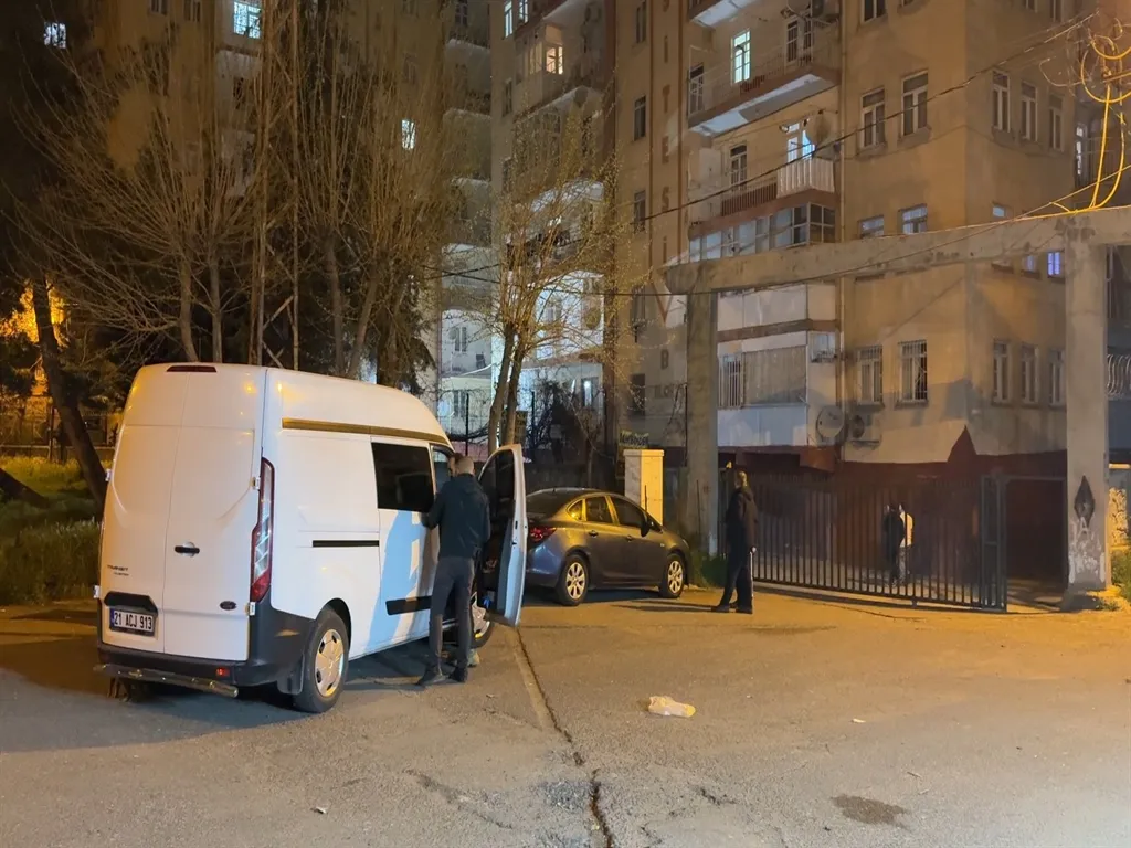 Diyarbakır'da eşini katleden sanık için ağırlaştırılmış müebbet hapis istemi
