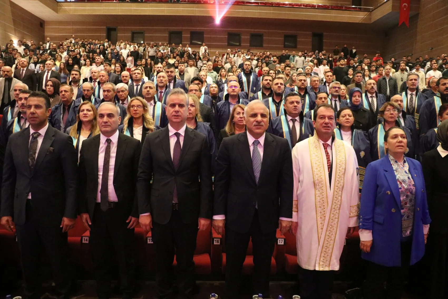 AK Parti Genel Başkan Yardımcısı Yalçın: Barış ve huzur ortamında en çok Diyarbakır kazanıyor