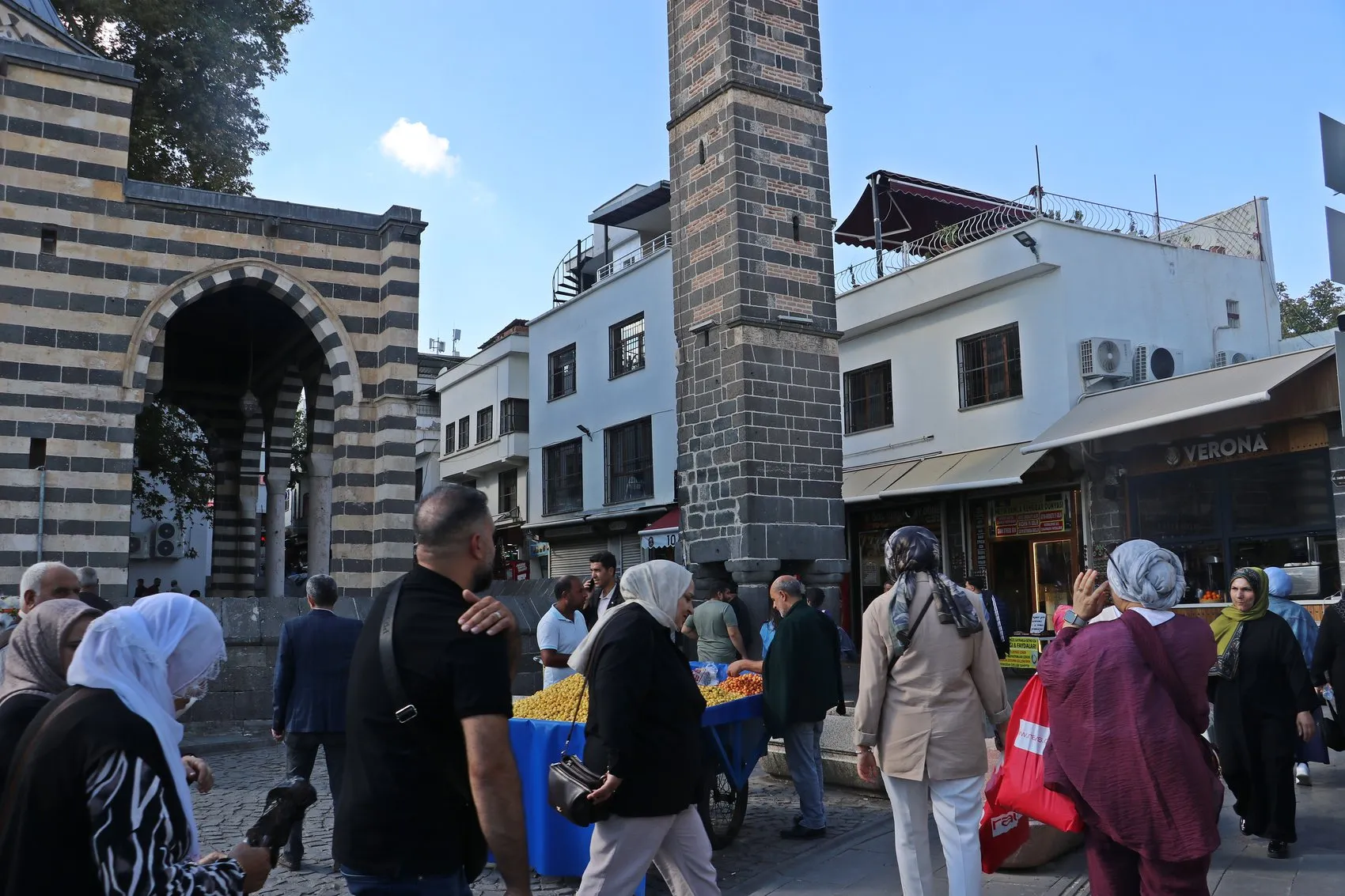 Diyarbakır turizminde rekor yıl: 8 ayda 1,3 milyon ziyaretçi şehre akın etti