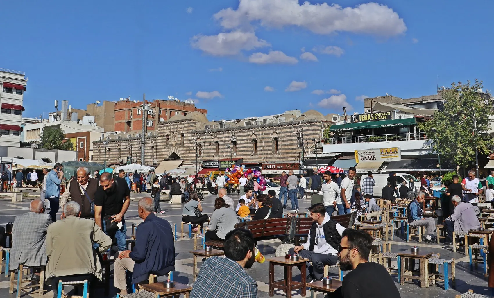 Diyarbakır turizminde rekor yıl: 8 ayda 1,3 milyon ziyaretçi şehre akın etti