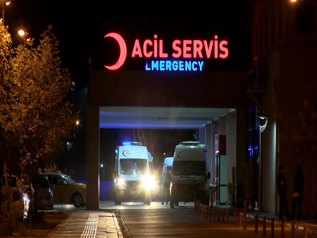 Bağlar'daki şüpheli ölüm davasında acılı anneden korkunç iddia Kızına işkence ediyordu