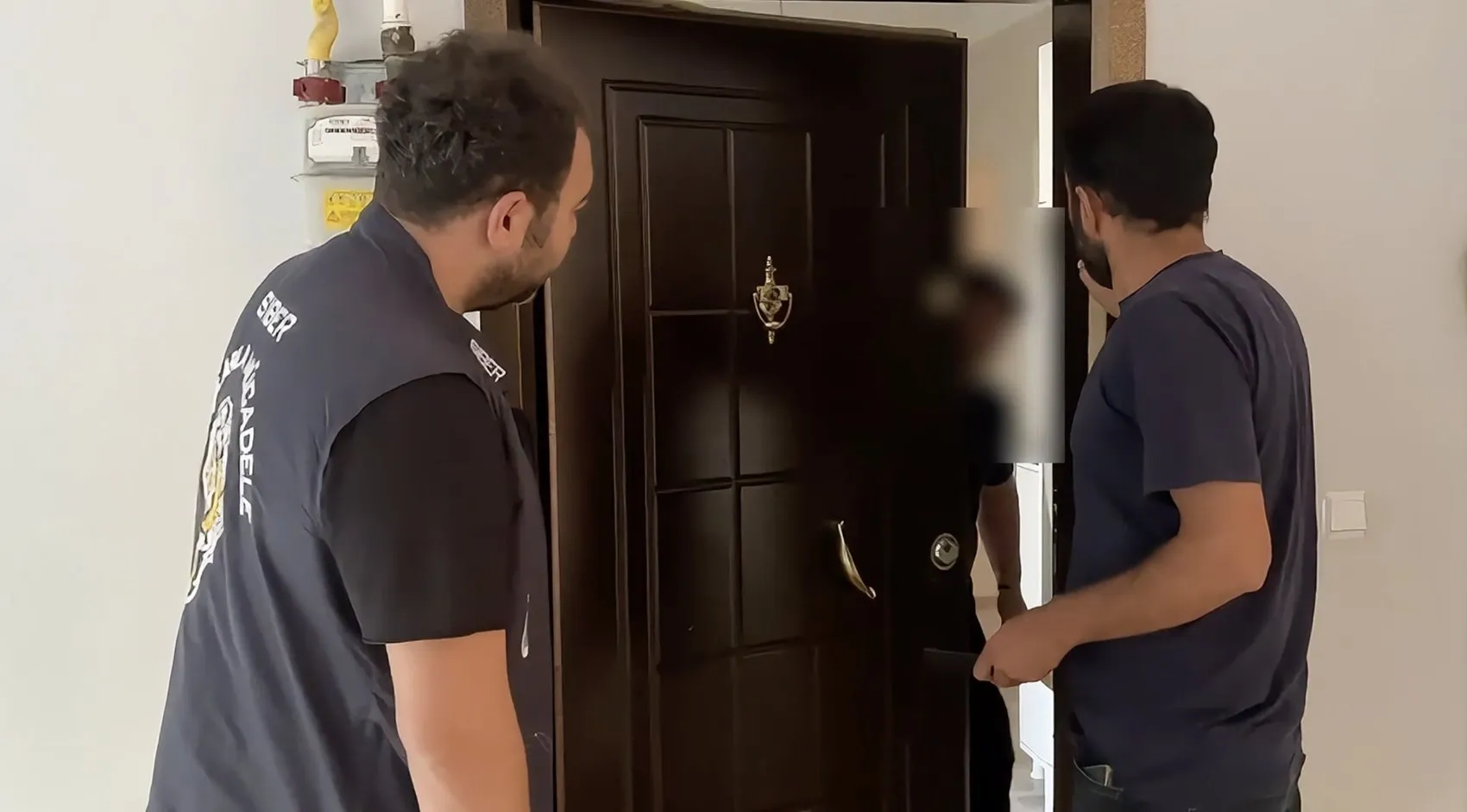 Diyarbakır merkezli dev sanal kumar vurgununa emniyetten ağır darbe 24 kişi tutuklandı