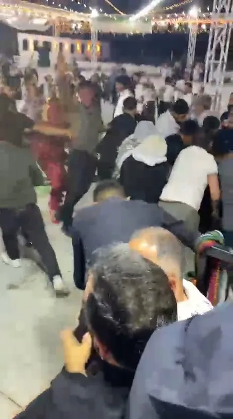 Diyarbakır'ın Bismil ilçesindeki düğünde silah gerginliği Polise mukavemetten tutuklama