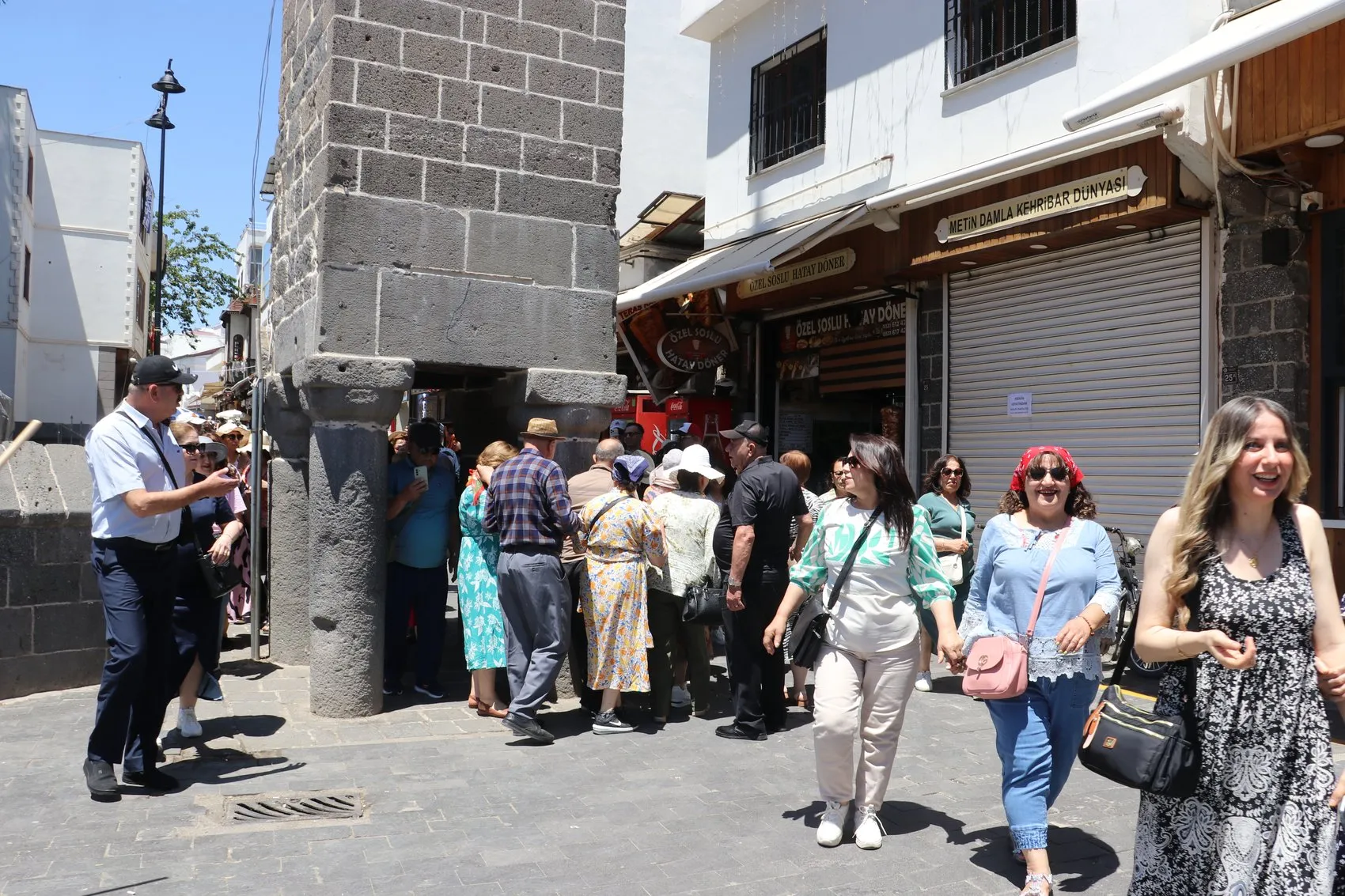 Kurban Bayramı tatili Diyarbakır turizmine ilaç gibi geldi Esnafın yüzü yeniden güldü