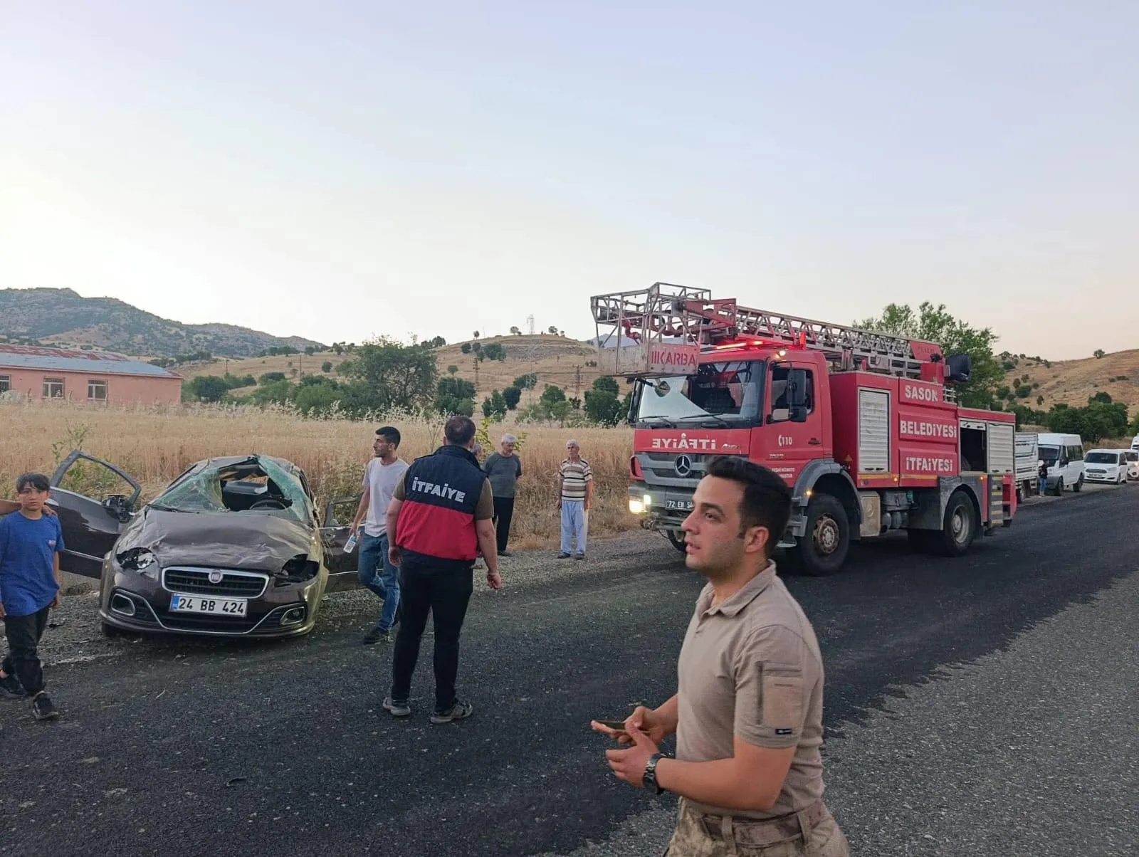 Diyarbakır Kulp’ta feci kaza Takla atan otomobildeki anne ile 3 yaşındaki oğlu can verdi