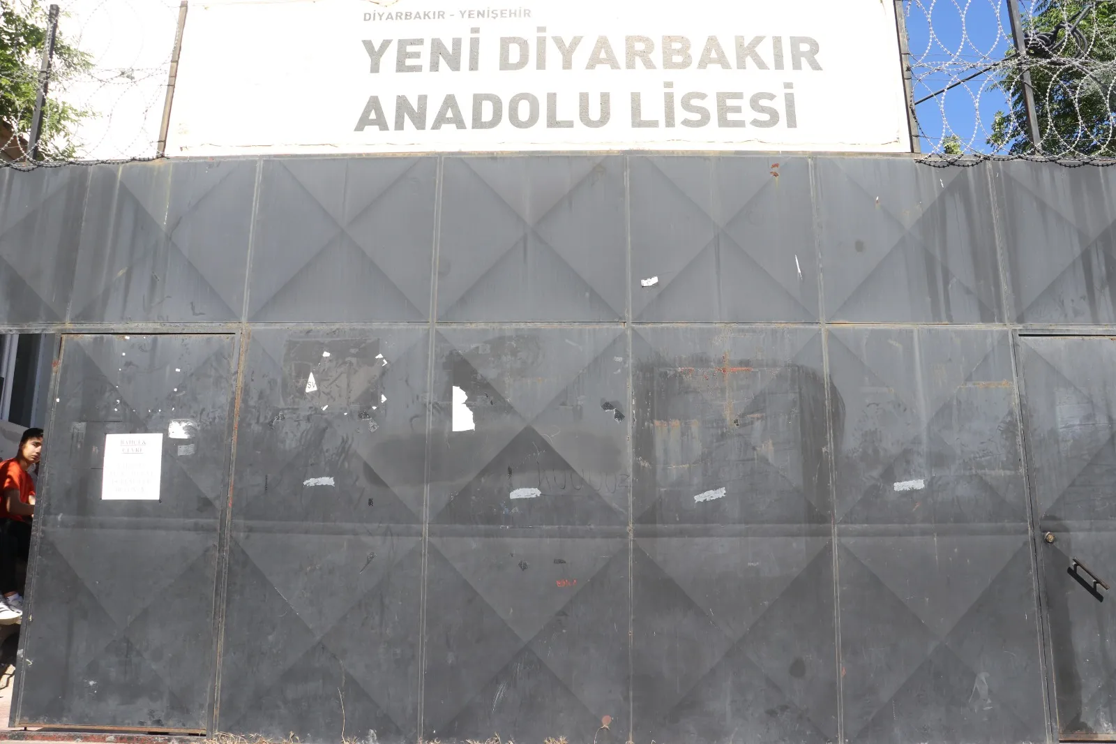 Diyarbakır LGS sınavında okul karıştıran 25 öğrenciyi polis ekipleri yetişirdi