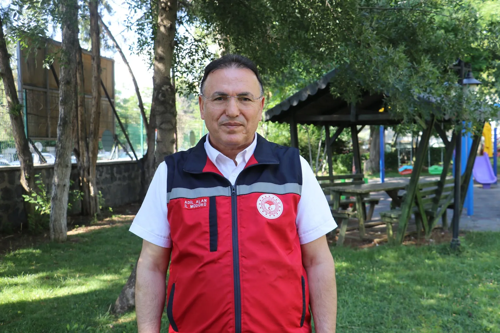 Diyarbakır'da bereketli hasat dönemi başladı Anız yakarak toprağınızı öldürmeyin