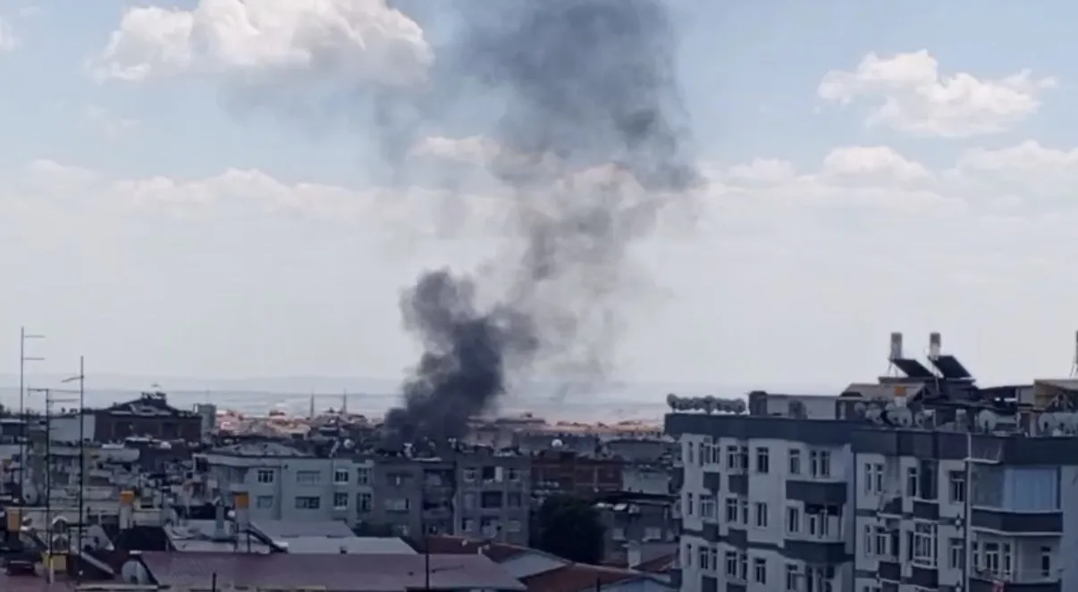 Bağlar'daki yangın sonrası mahallede tansiyon yükseldi İki komşu arasında kavga çıktı