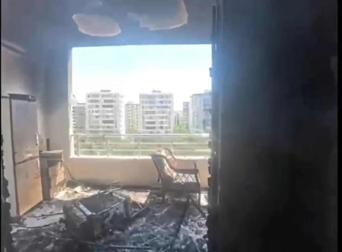 Diyarbakır Bağlar'da yürekleri ağza getiren yangın İtfaiyenin kask kamerası dehşeti gözler