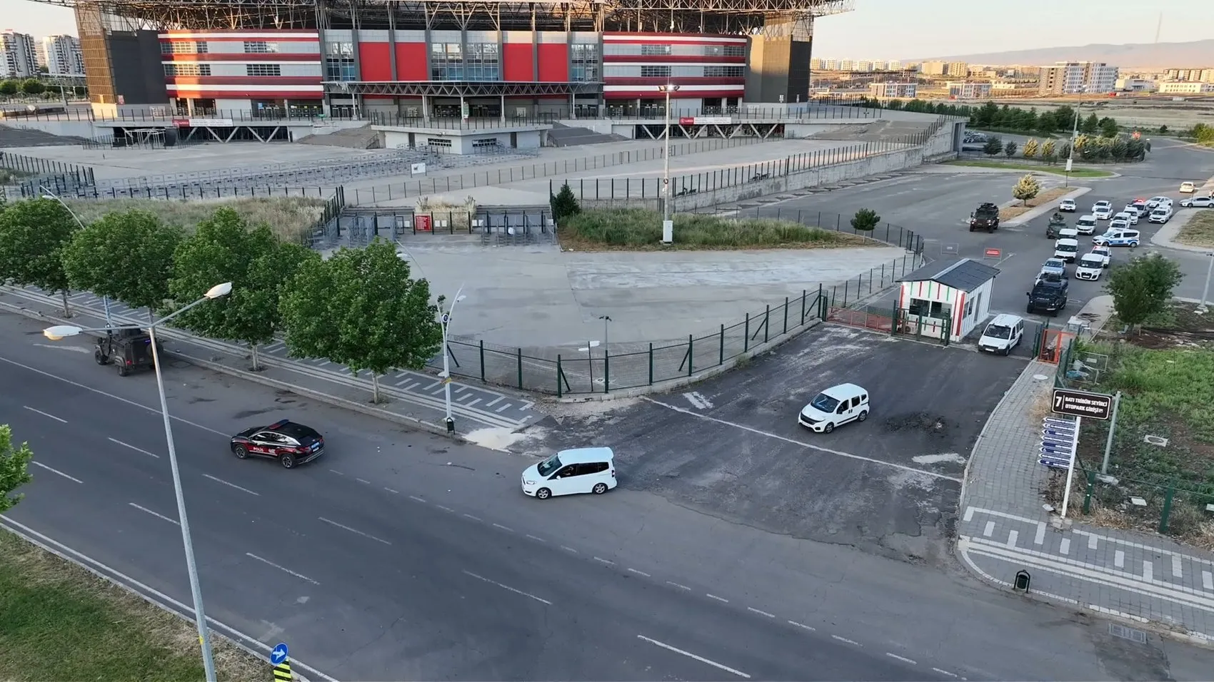 Diyarbakır merkezli yasa dışı bahis ağında 1 milyarlık vurgun Gözaltı sayısı 51 oldu