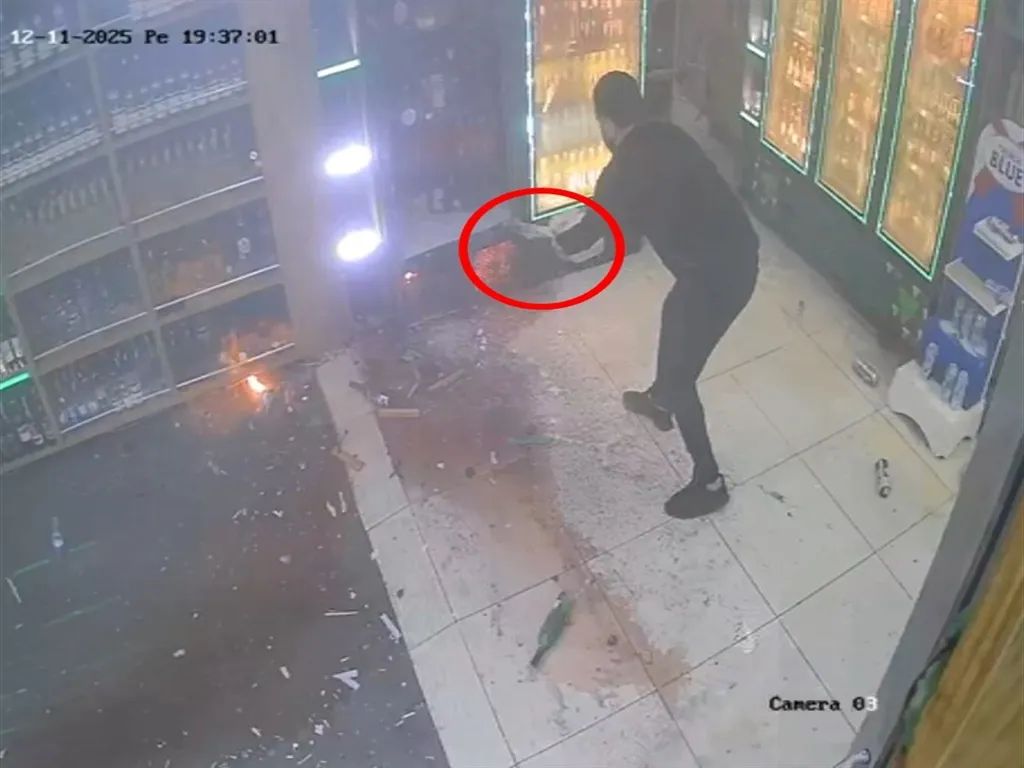 Bağlar'da markete yapılan bombalı saldırı için 33 yıla kadar hapis istemiyle dava açıldı