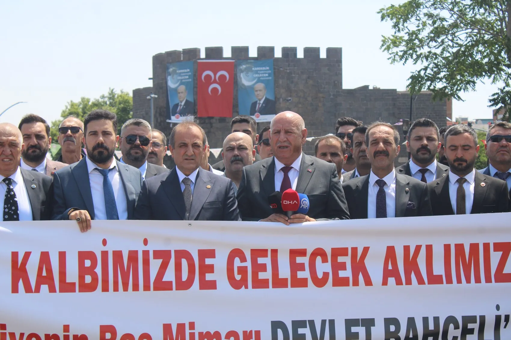 MHP’li Musa Küçük’ten Sur’da açıklama Diyarbakır Terörsüz Türkiye projesine sahip çıkıyor