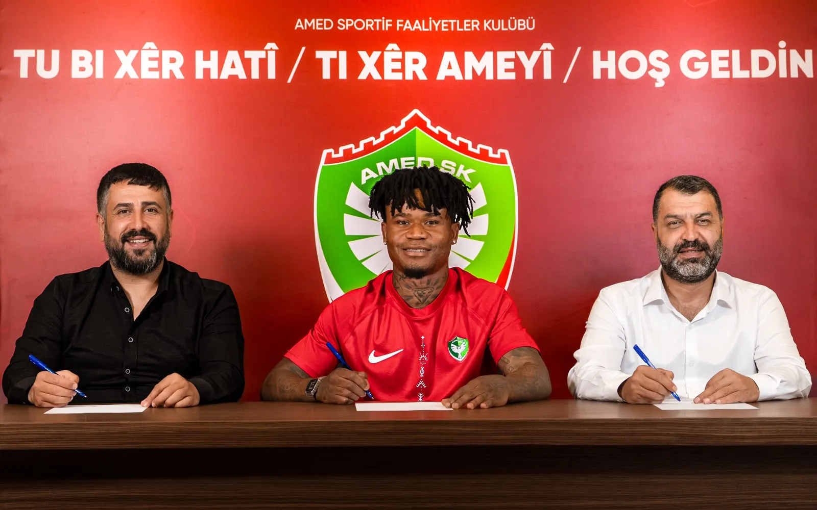 Amedspor'dan Avrupa kalitesinde hamle Gift Orban yeşil-kırmızılı formayı giyecek