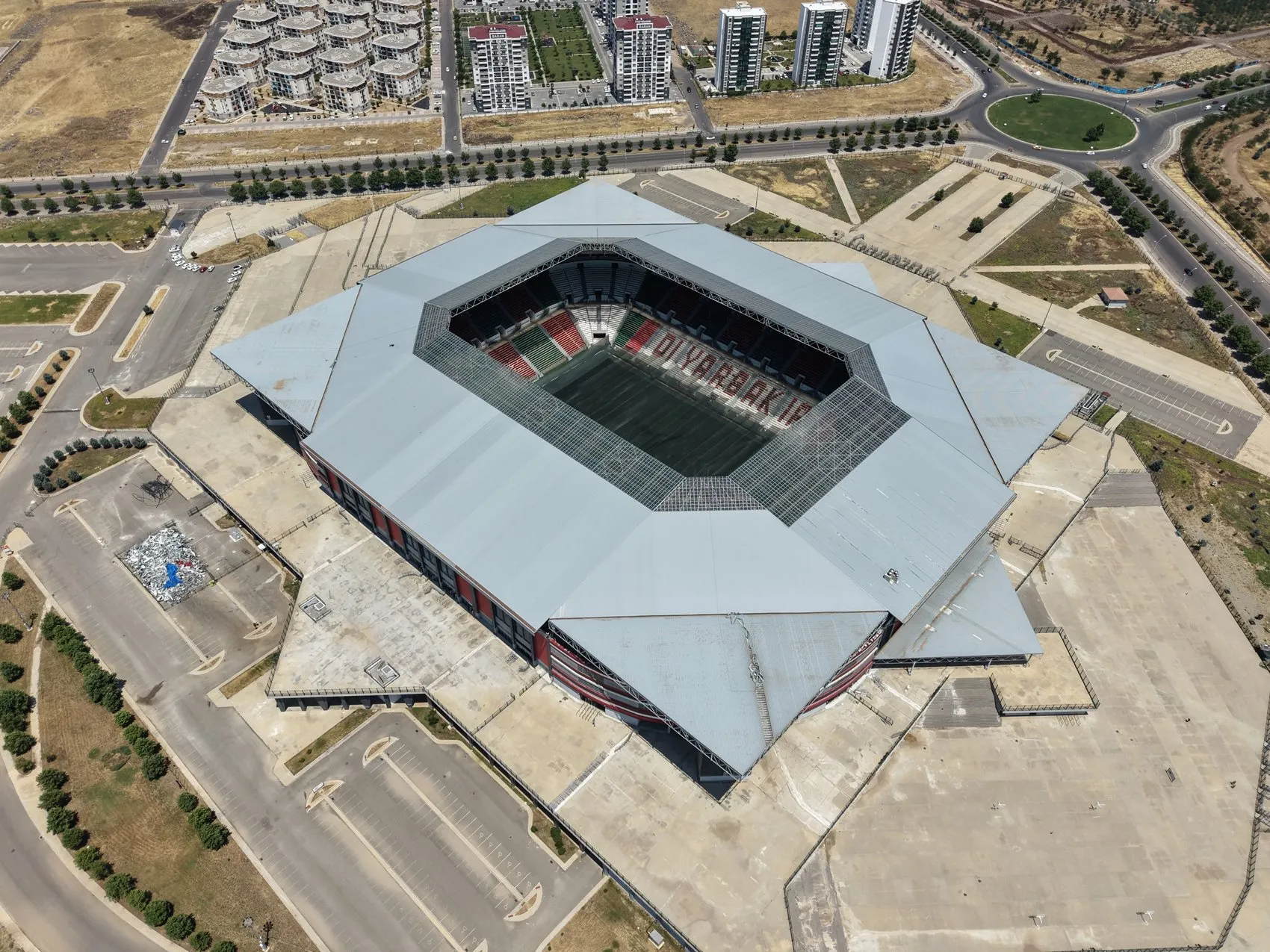 Amedspor'un evindeki zemin için seferberlik Diyarbakır Stadyumu'nda sıcaklık önlemi