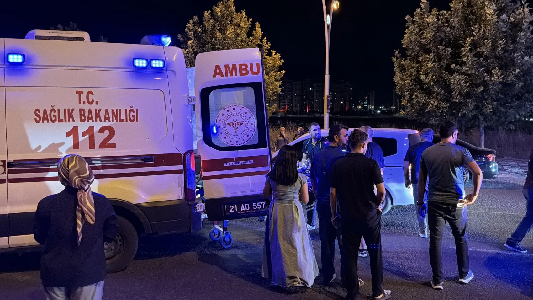 Kayapınar Necmettin Erbakan Bulvarı’nda bisikletli kazası 1 kadın yaralandı