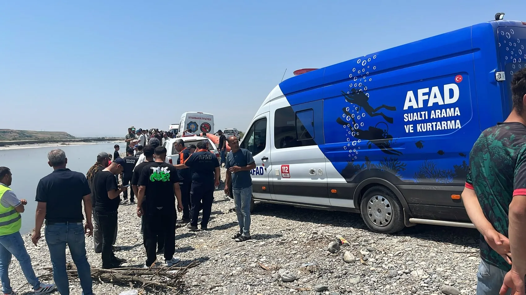 Silvan'da Malabadi Çayı'nda serinlemek isteyen 32 yaşındaki şahıs sulara gömüldü