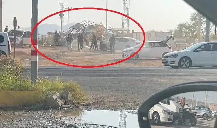 Ergani Dicle Mahallesi'nde taraflar birbirine girdi Taşlı sopalı kavgada 2 yaralı