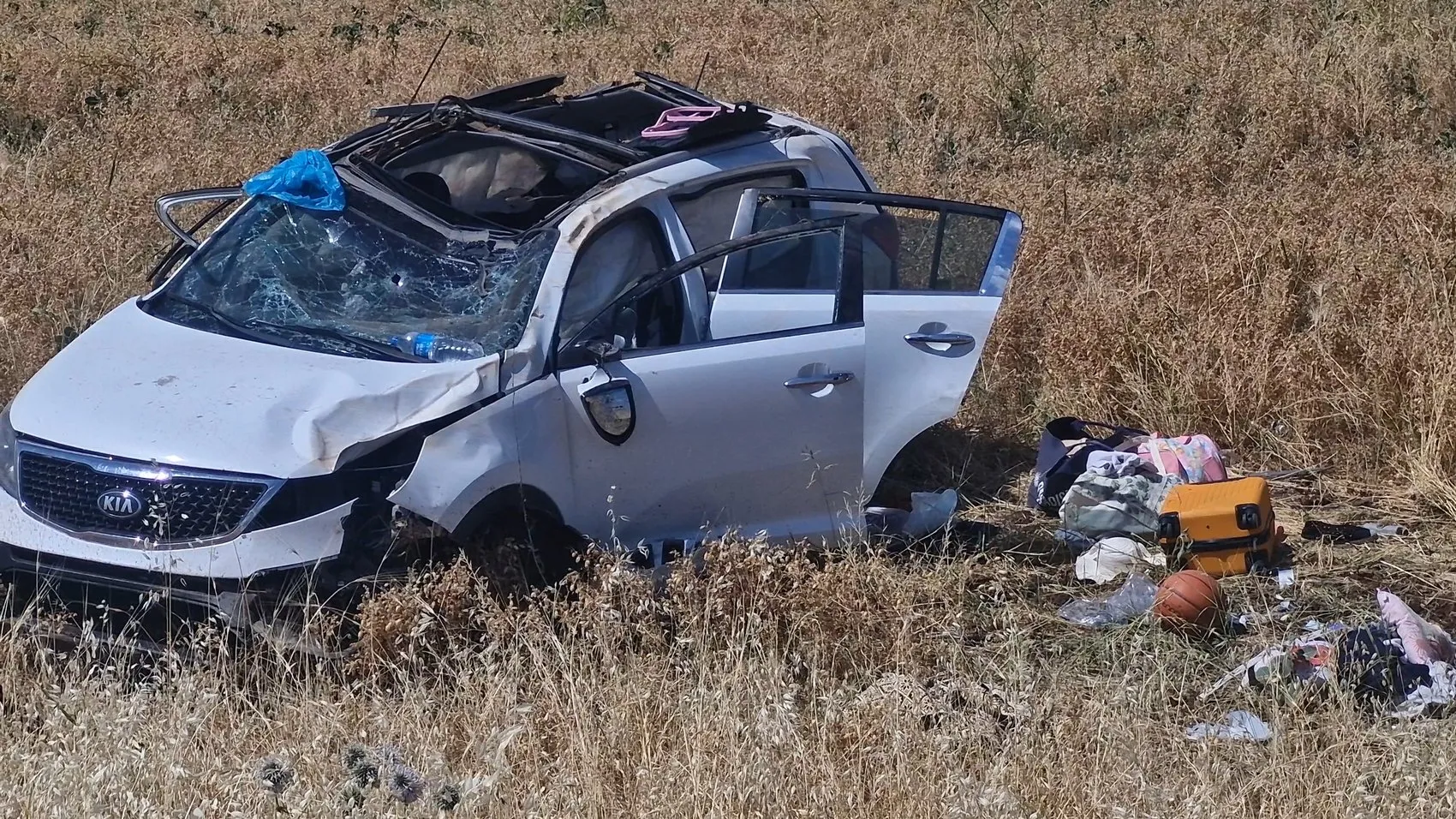 Diyarbakır Çevre Yolu'nda korkutan kaza Kontrolden çıkan cip tarlaya uçtu, 5 kişi