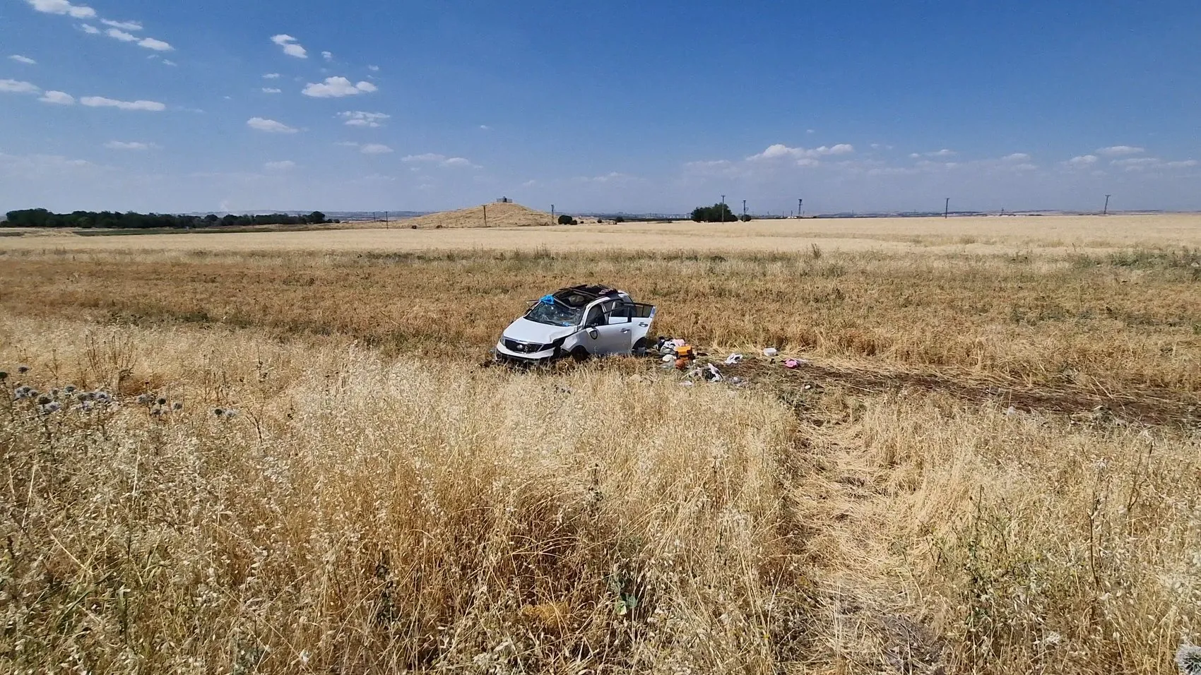 Diyarbakır Çevre Yolu'nda korkutan kaza Kontrolden çıkan cip tarlaya uçtu, 5 kişi