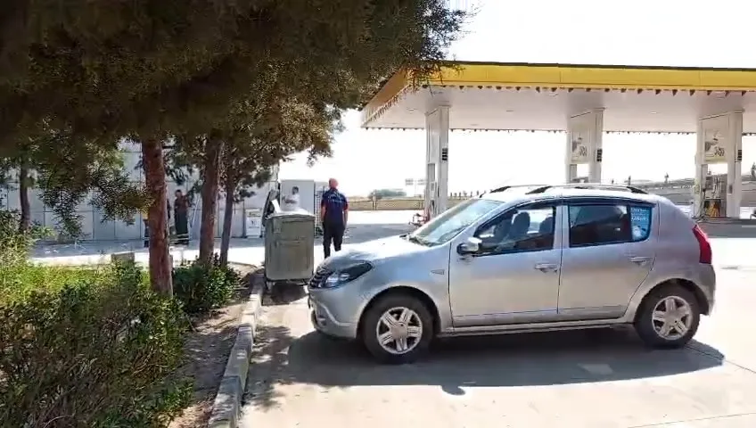 Diyarbakır-Bismil kara yolunda dehşet anları Akaryakıt istasyonunu teğet geçti