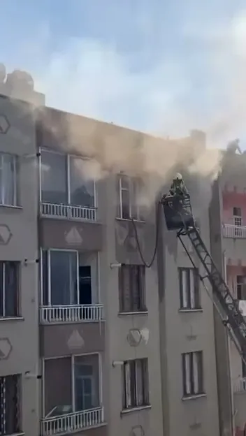 Bismil'deki bir dairede şüpheli yangın zinciri Aynı evde 9 saat arayla iki yangın