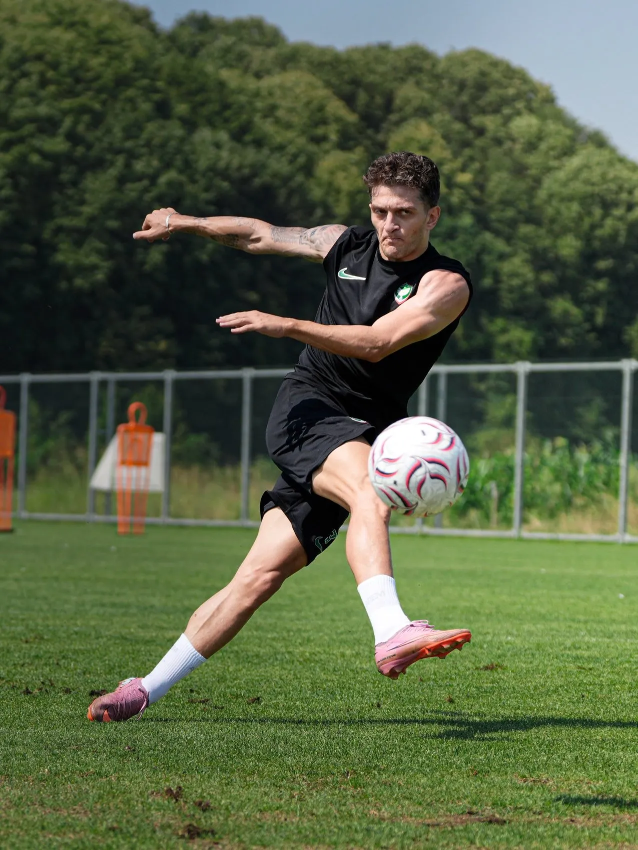 Amed Sportif Faaliyetler'de Trabzonspor mesaisi İlk antrenman Kocaeli'nde yapıldı