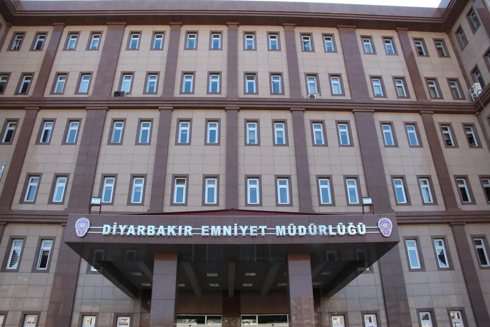 Diyarbakır Sur'daki restoranda iki can alan silahlı kavgada karar 5 kişi tutuklandı