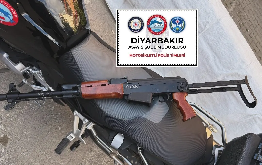 Diyarbakır'da motosikletli polis timleri sokaklara güven getirdi 7 ayda 529 silah toplandı