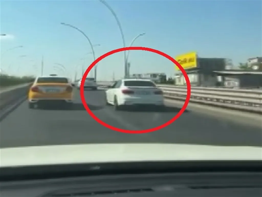 Trafikte can güvenliğini hiçe saydılar Diyarbakır'da 3 sürücüye 276 bin TL ceza kesildi
