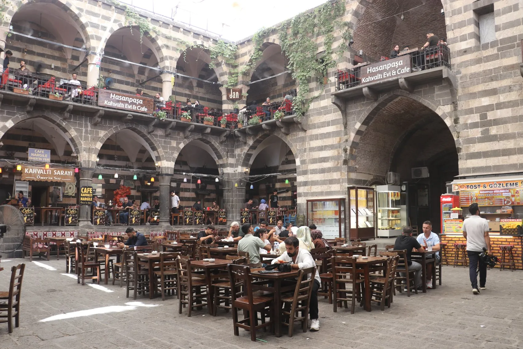 Diyarbakır turizmde rotasını yükseltiyor İlk 6 ayda şehri 1 milyon kişi ziyaret etti