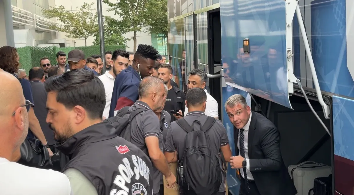 Bordo-mavili kafile Diyarbakır'da: Trabzonspor Amedspor maçı öncesi şehre indi