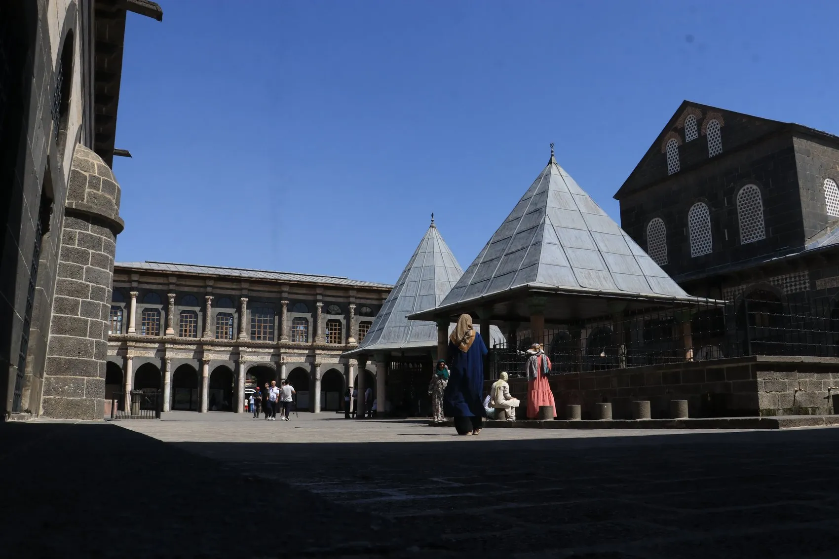 Diyarbakır turizmde rotasını yükseltiyor İlk 6 ayda şehri 1 milyon kişi ziyaret etti