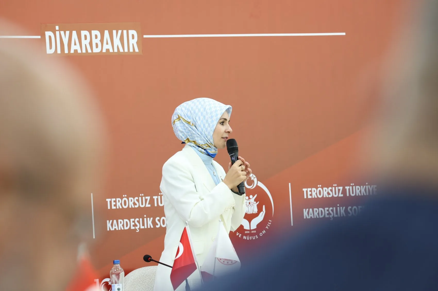 Diyarbakır'da şehit yakınları ve gazilerle bir araya gelen Bakan Göktaş'tan mesaj Terörsüz