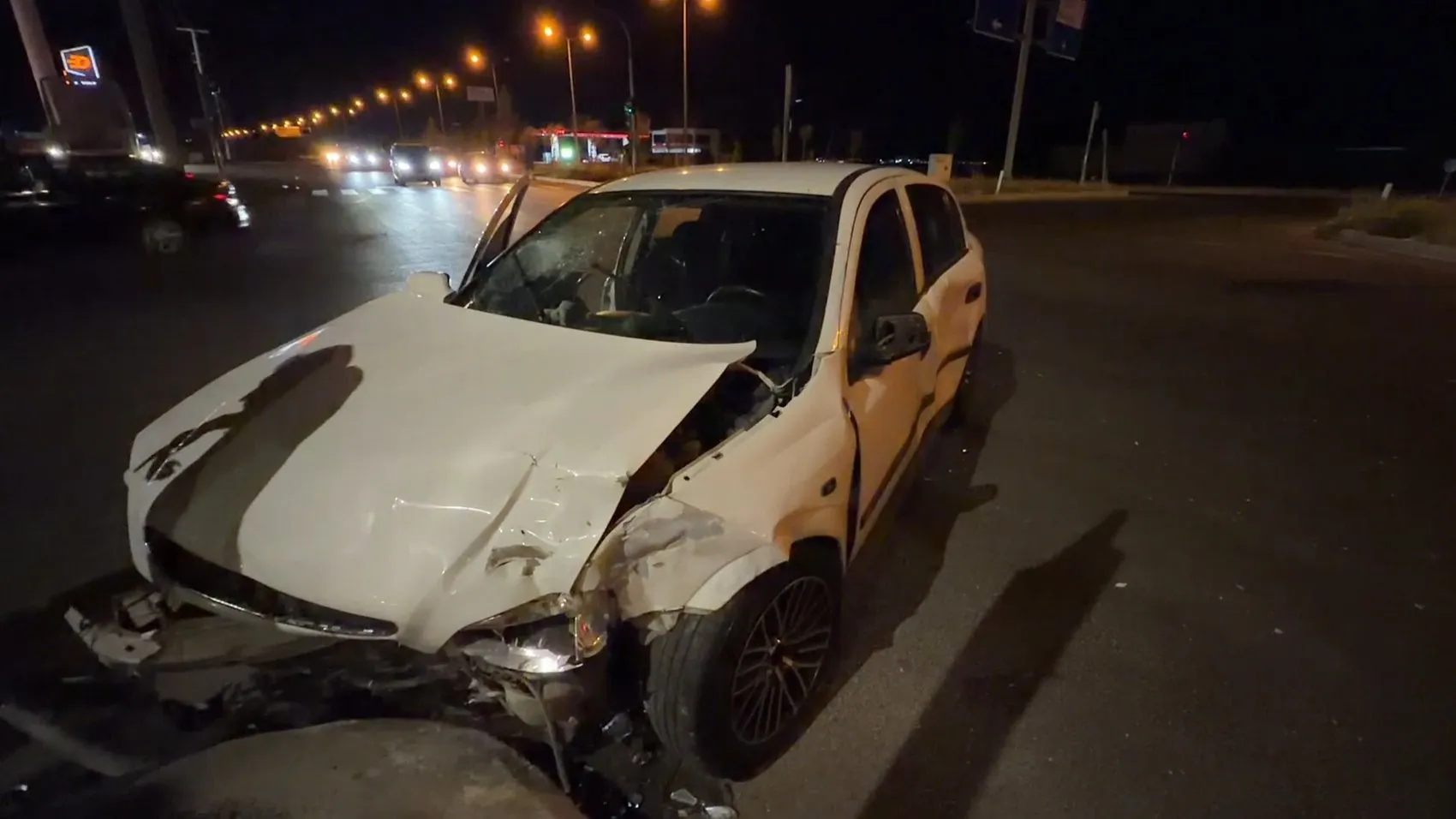 Diyarbakır-Mardin yolunda akşam saatlerinde trafik kazası 7 kişi yaralı olarak hastaneye