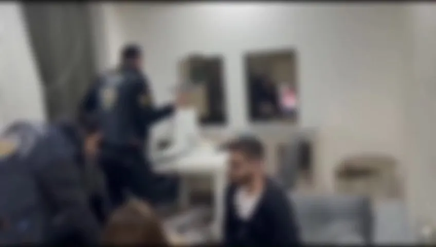 Rojin Kabaiş'in babasına siber zorbalardan silahlı tehdit Davadan vazgeç mesajı
