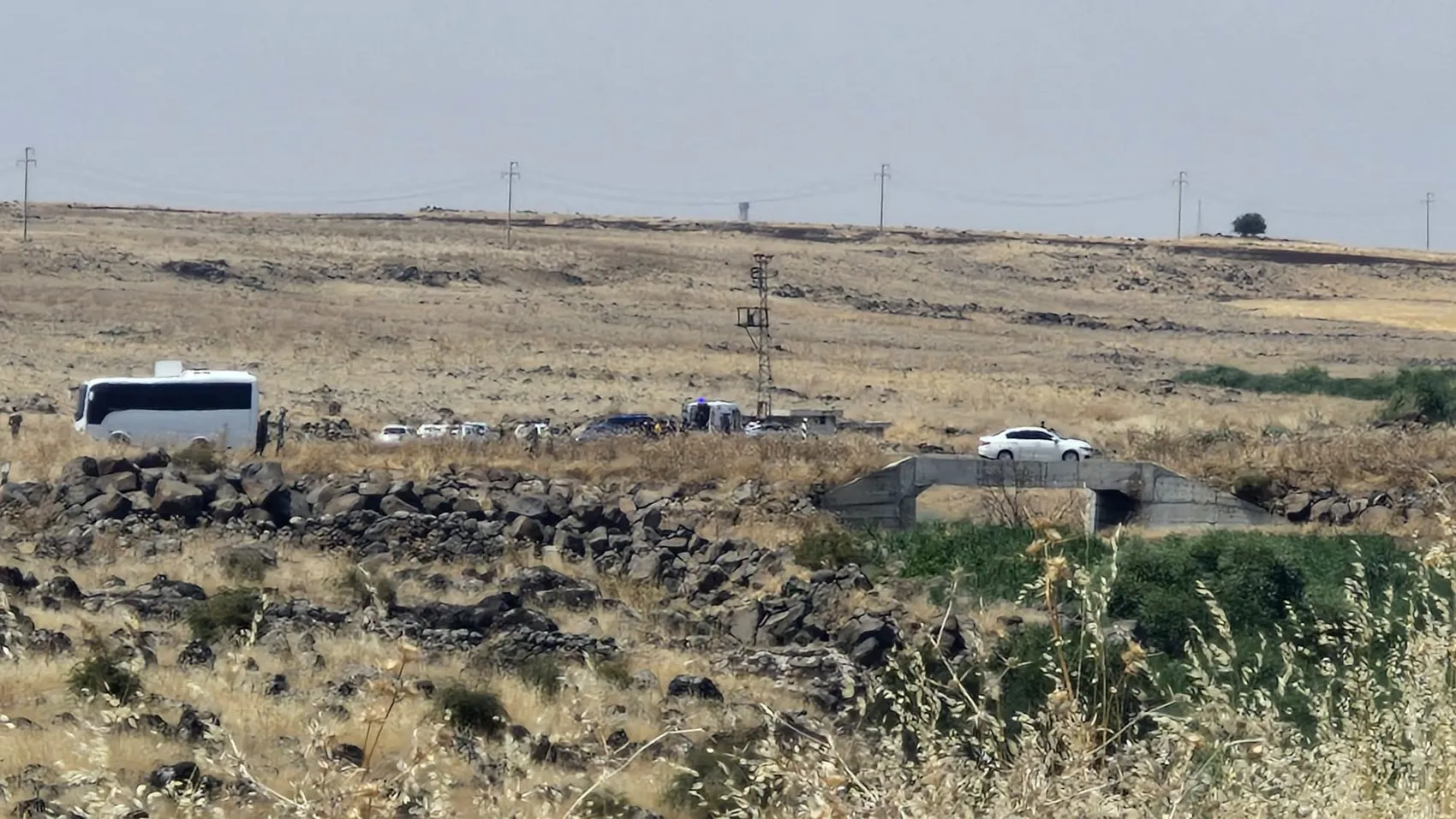 Diyarbakır Bağlar'da arazide bulunan cansız beden sonrası iki şüpheli gözaltına alındı