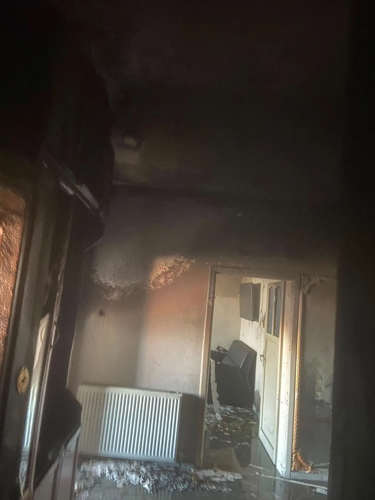 Bismil'deki bir dairede şüpheli yangın zinciri Aynı evde 9 saat arayla iki yangın