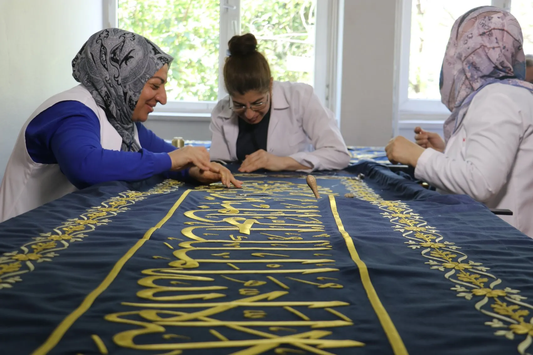 Diyarbakır Olgunlaşma Enstitüsü'nde 3'üncü Selim'in türbe örtüsüne 1,5 yıllık emek Dev