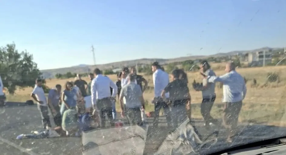 Diyarbakır-Ergani yolunda acı kaza Motosikletli genç yaşamını yitirdi, 1 yaralı