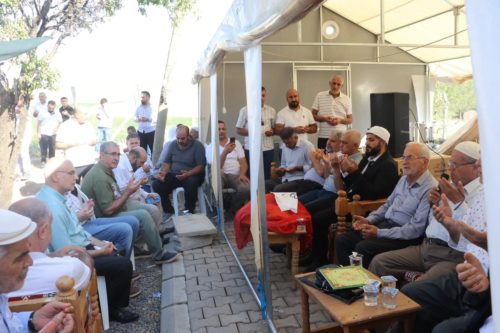 Narin Güran’ın kayboluşunun 2. yılında Tavşantepe'de adalet çığlığı Mezarı başında mevlit