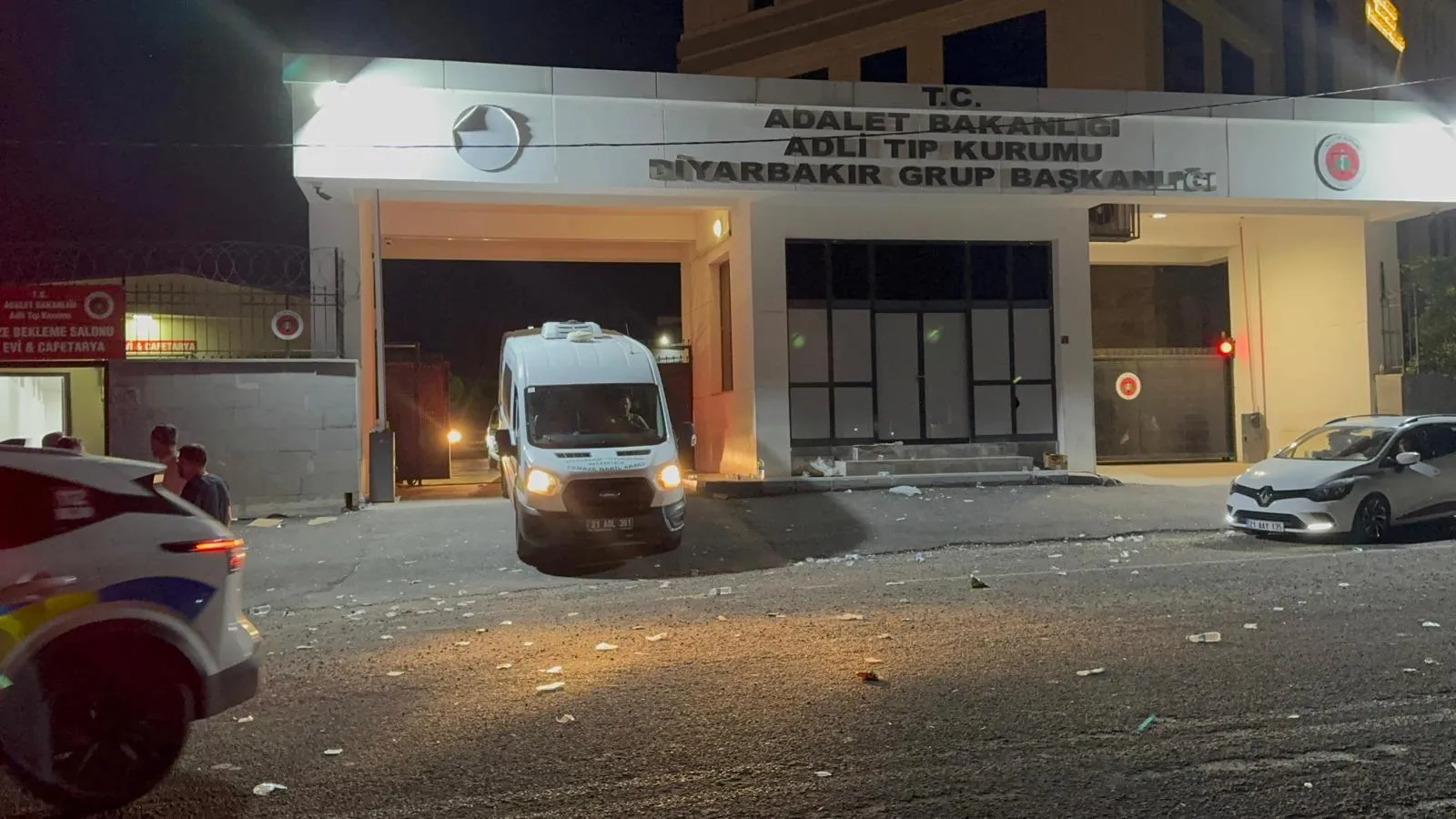 Diyarbakır Bağlar'da kan donduran olay Boş arazide bıçaklanan 48 yaşındaki adam öldü