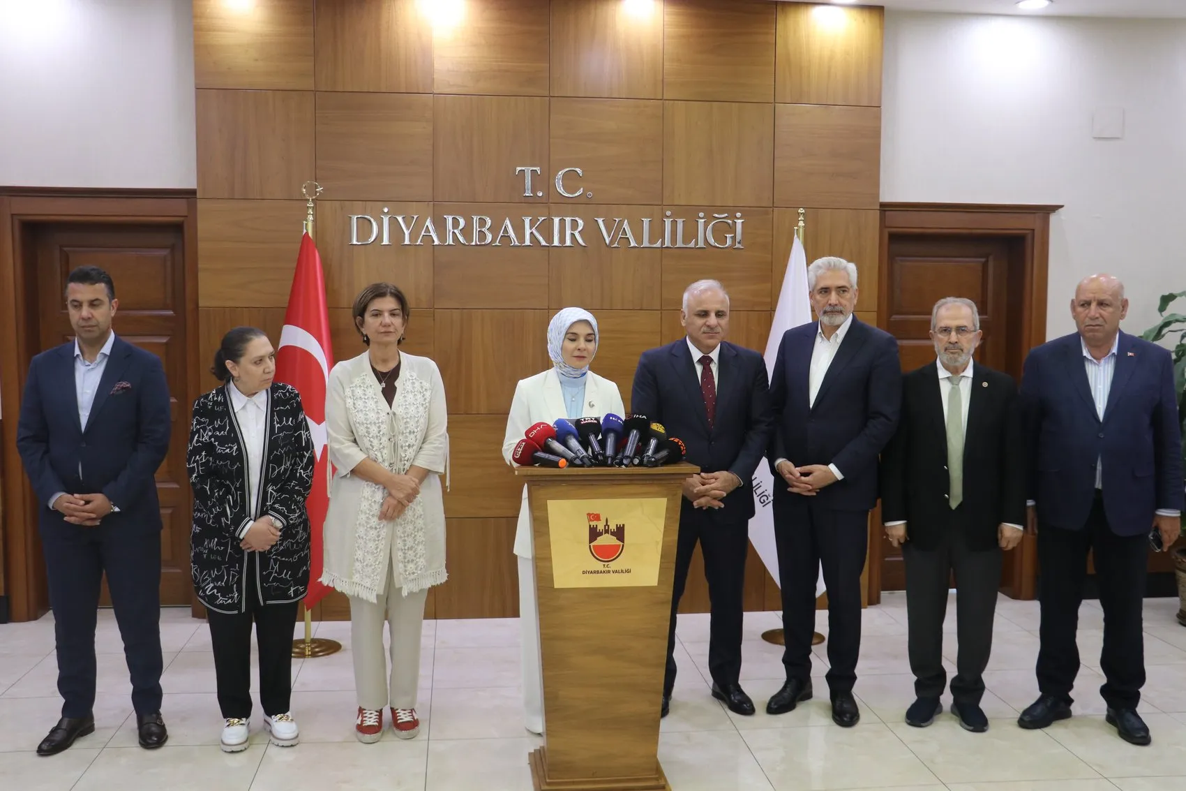 Bakan Göktaş Diyarbakır'da konuştu Terörün bittiği huzurlu bir gelecek inşa ediyoruz